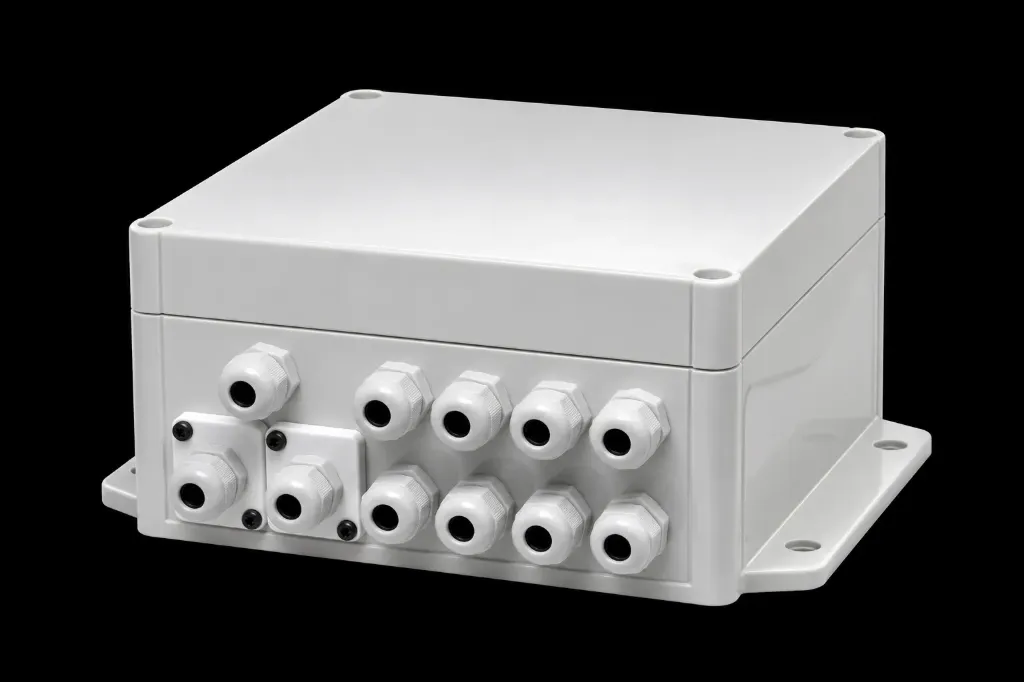 [GP002] GANTOM - Boitier de distribution outdoor - G8 - 8 presse-étoupes